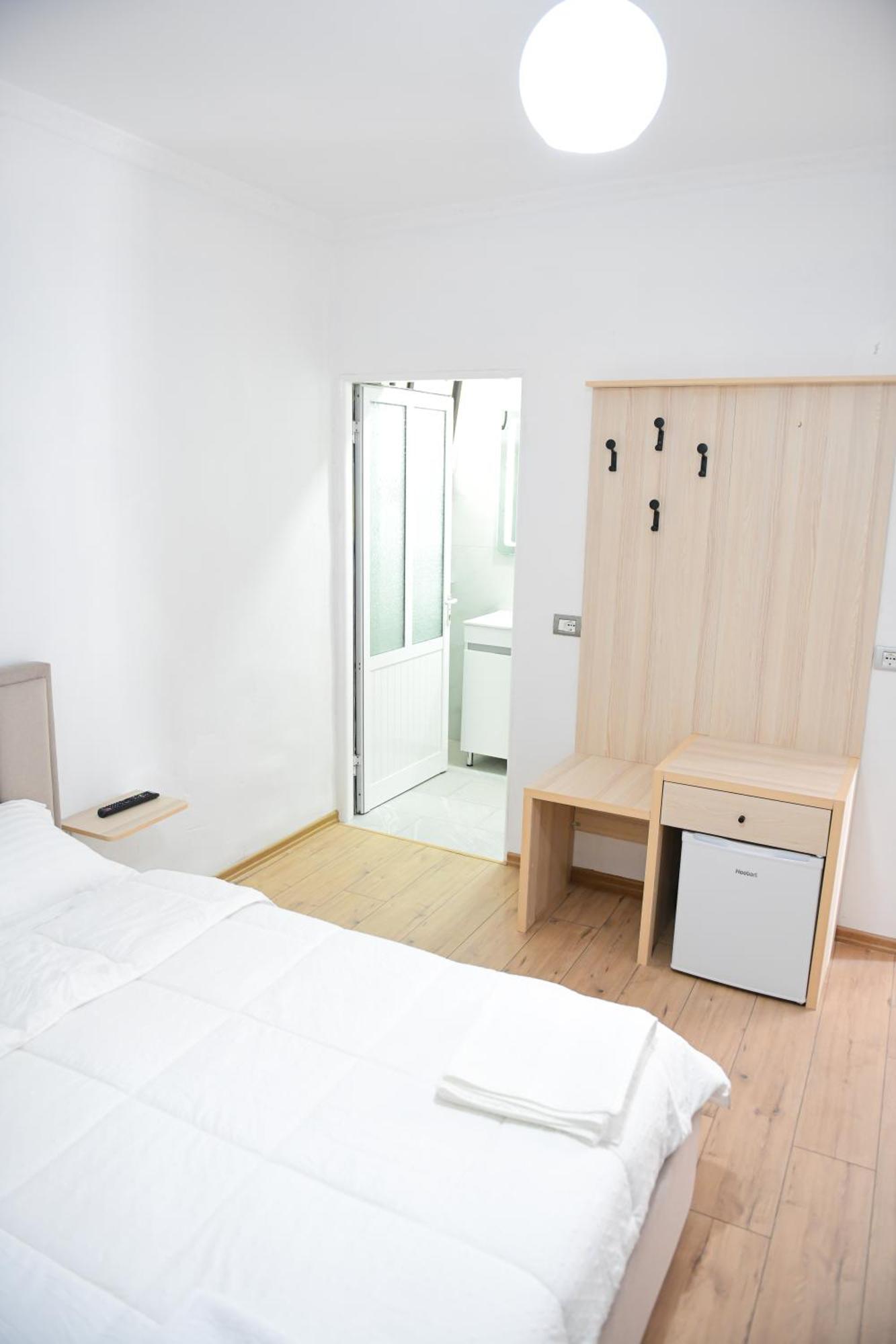 Hotel Villa Edis Berat Extérieur photo
