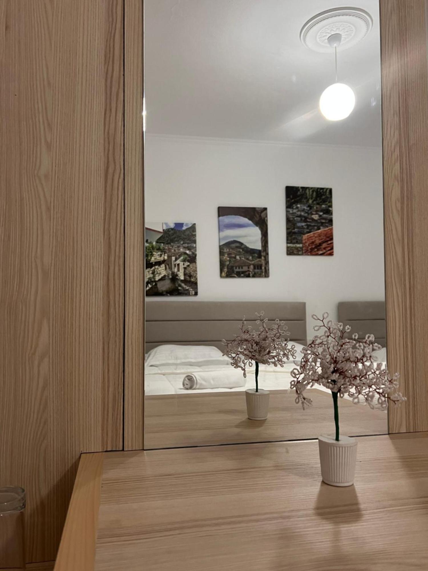 Hotel Villa Edis Berat Extérieur photo