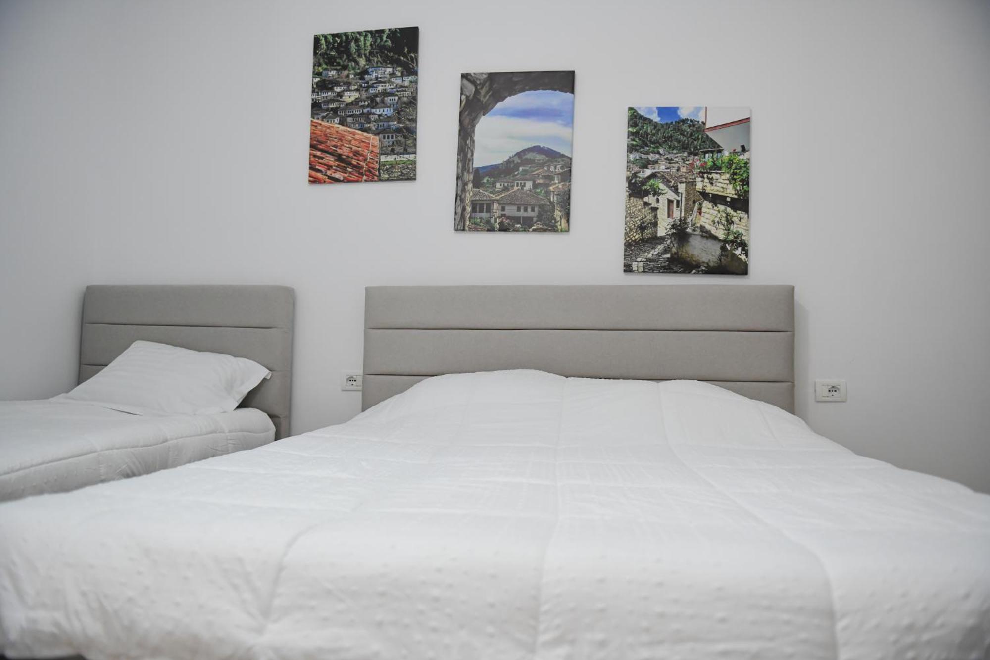 Hotel Villa Edis Berat Extérieur photo